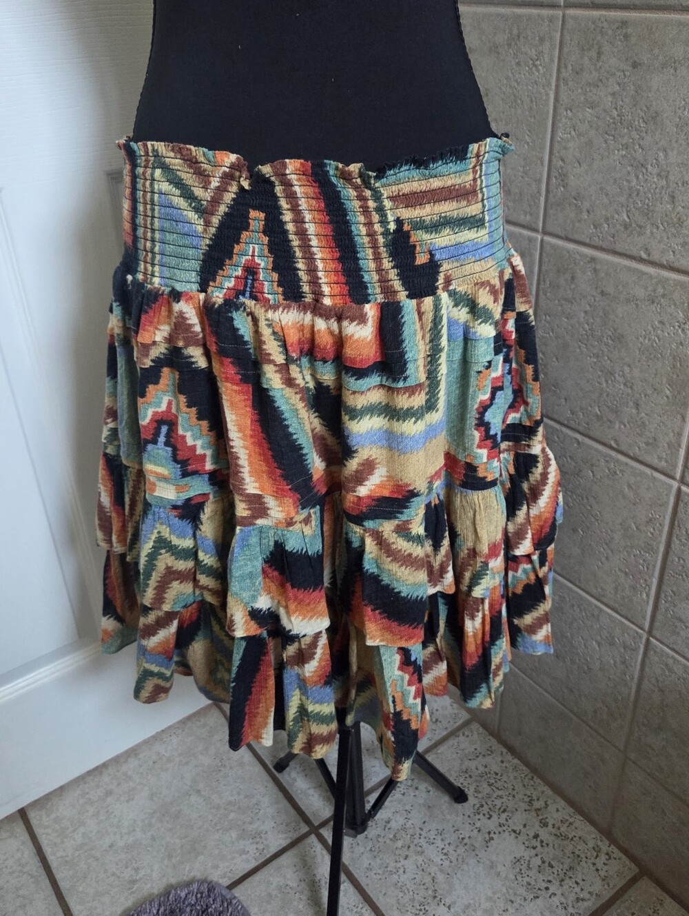 Lauren Ralph Lauren Multi-Color Aztec Tiered Skirt Western Boho Rodeo Size 14 - Picture 7 of 10